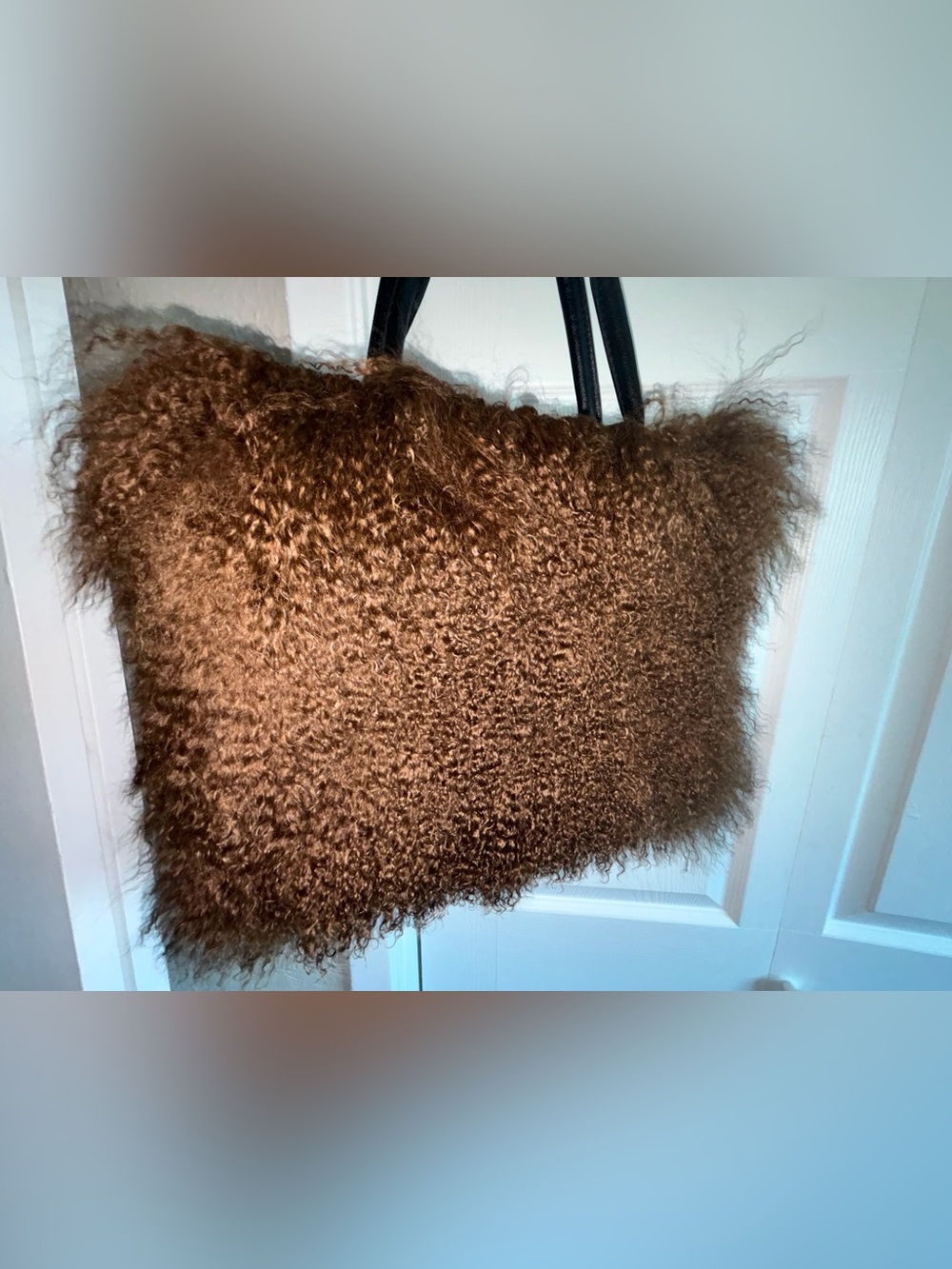 ๐ค Fall Brown Mongolian Fur Purse - 40 x 30 - includes chain! - Picture 3 of 7